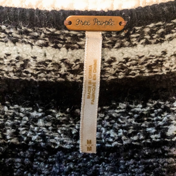 Free People Intarsia Chenille Tunic Sweater Medium - Picture 12 of 14